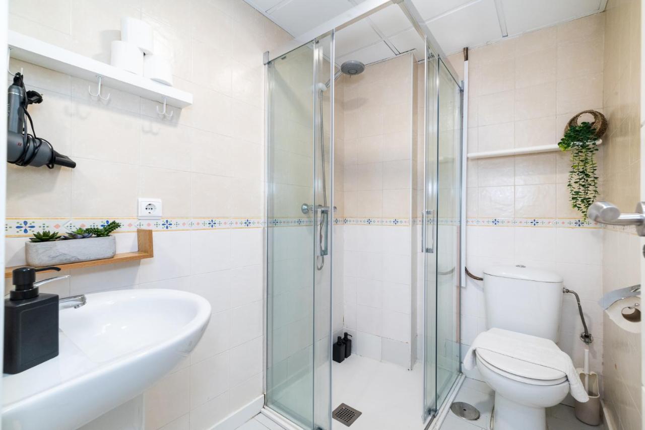 Apto En Granada Centro Con Parking Opcional Apartment Bagian luar foto